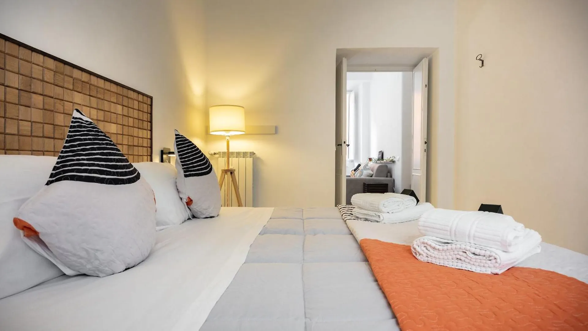 Casa Maria Teresa By Rentbeat Apartment Rome Italy